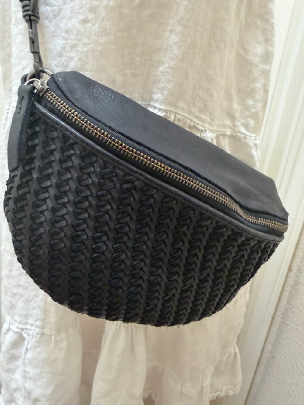 Harbour 2nd Leather Half Moon Belt Bag Crossbody Bag Black Boho Woven Texture - Picture 3 of 16